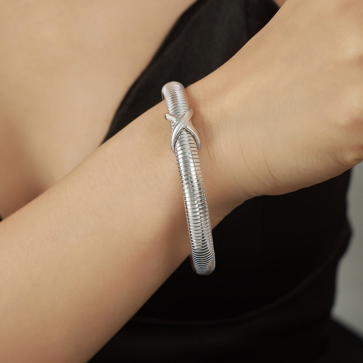 Titanium Steel Spring Shape Bracelet Silver One Size
