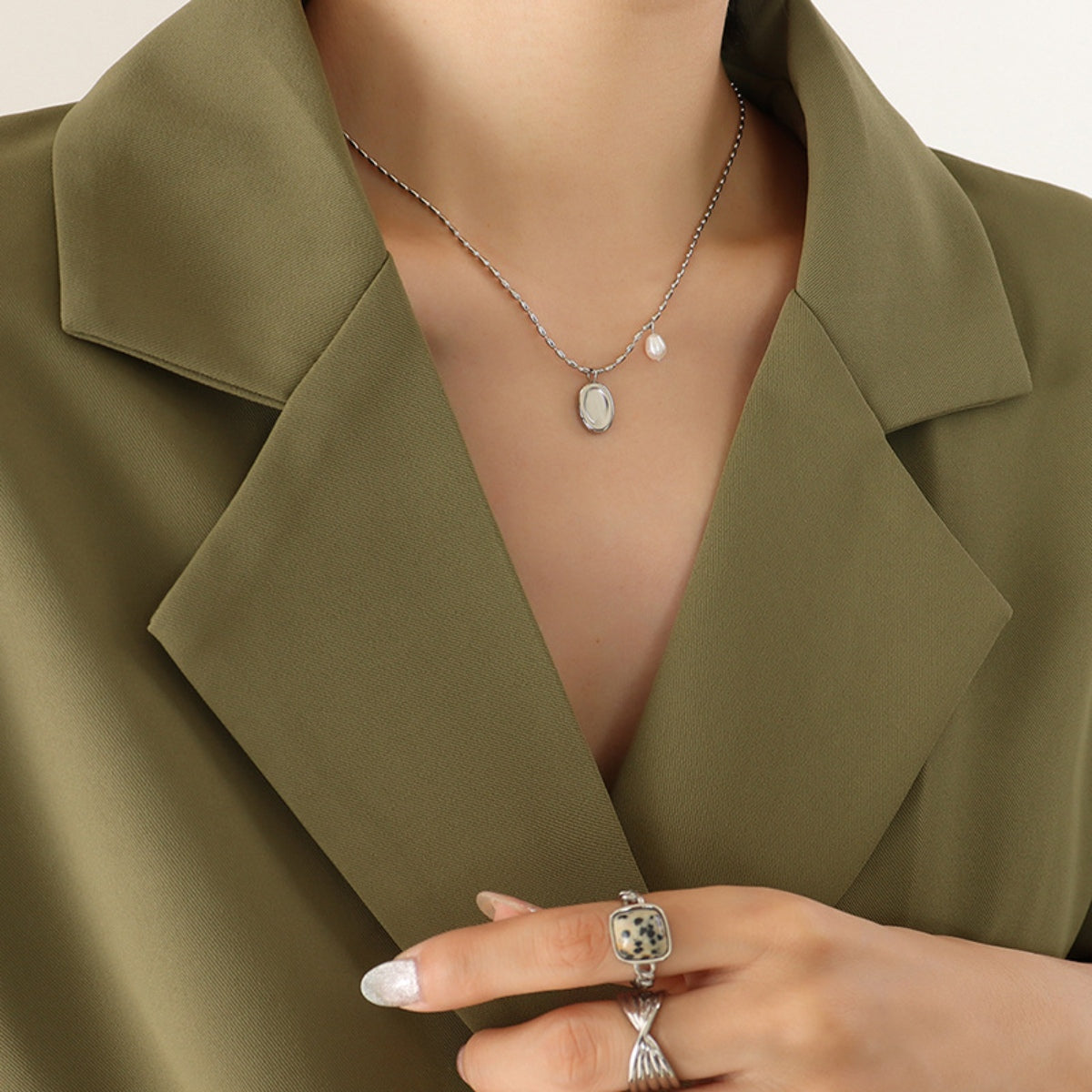 Titanium Steel Freshwater Pearl Pendant Necklace Silver One Size