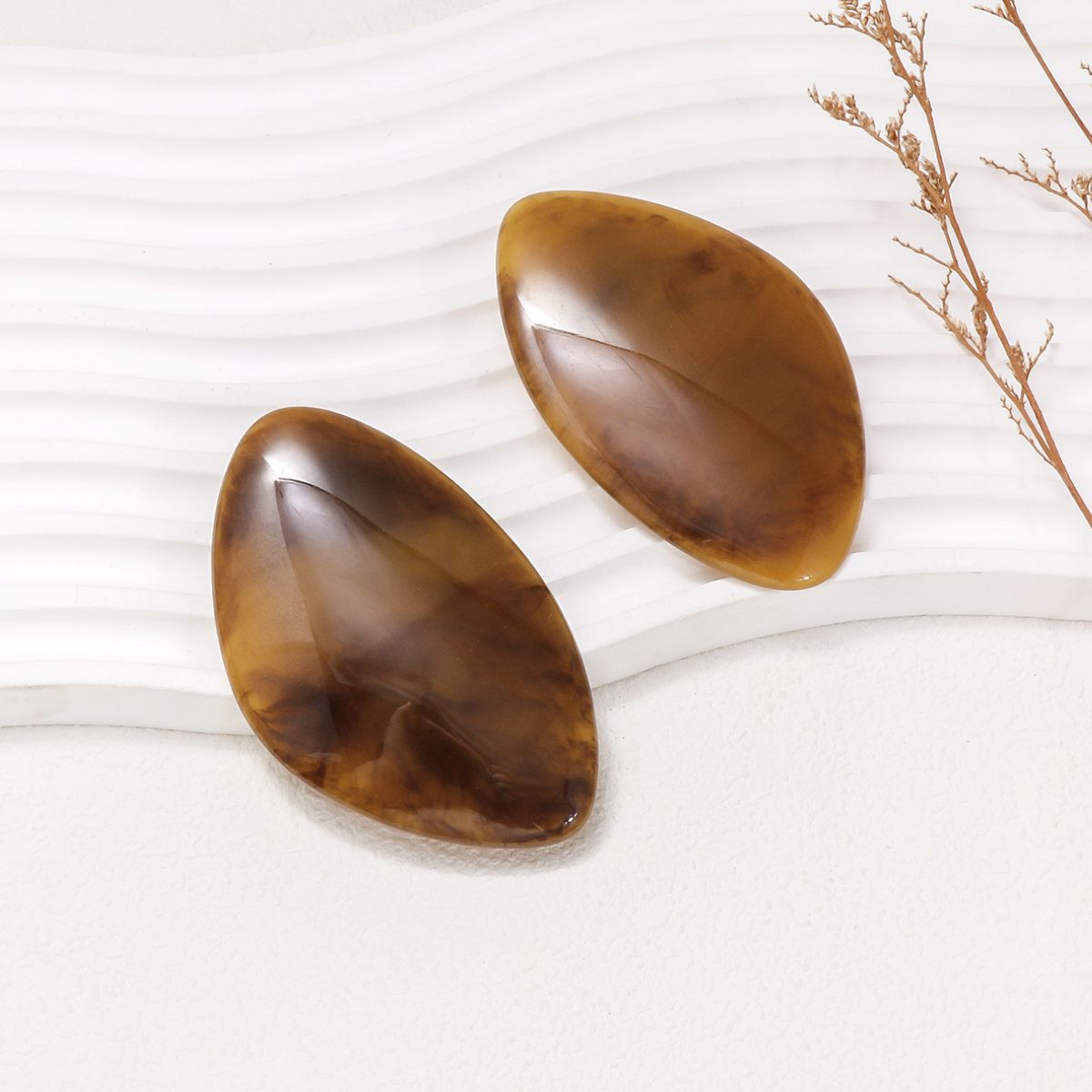 Alloy & Resinous Geometric Earrings Brown One Size