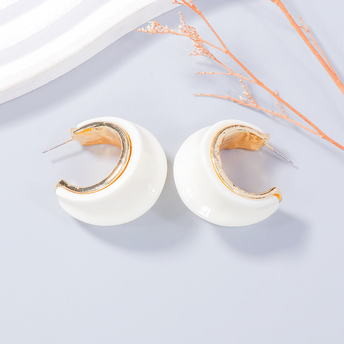 Alloy Drip Oil C-Hoop Earrings White One Size