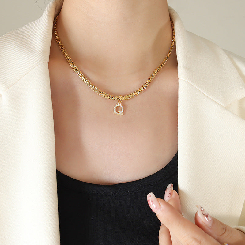 Brass Inlaid Zircon Letter Pendant Necklace Style Q One Size
