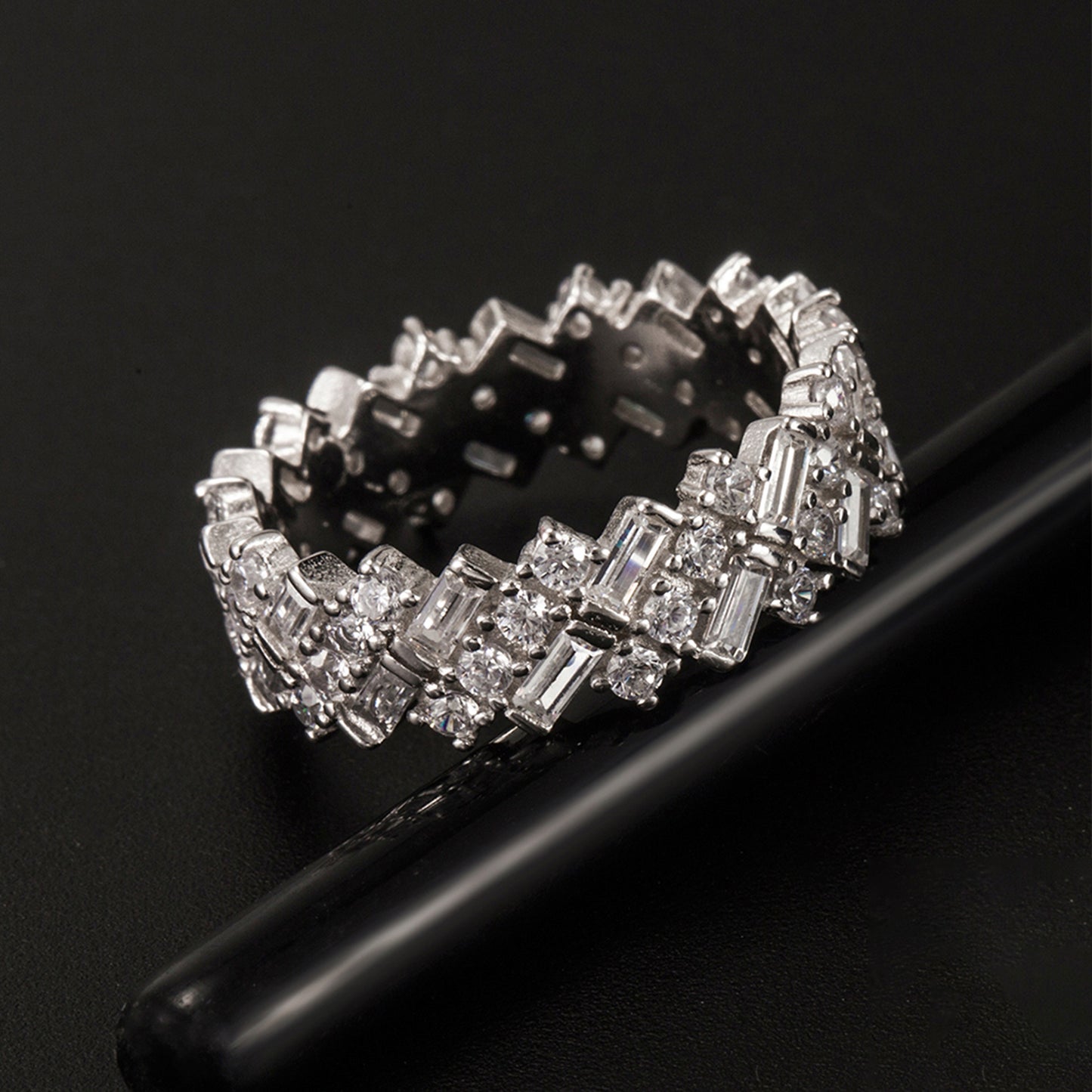 Inlaid Zircon 925 Sterling Silver Ring Silver