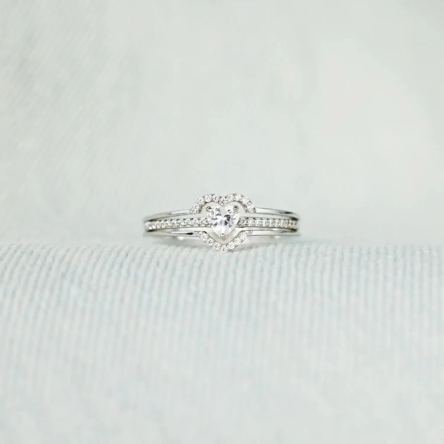 925 Sterling Silver Inlaid Zircon Heart Ring Silver