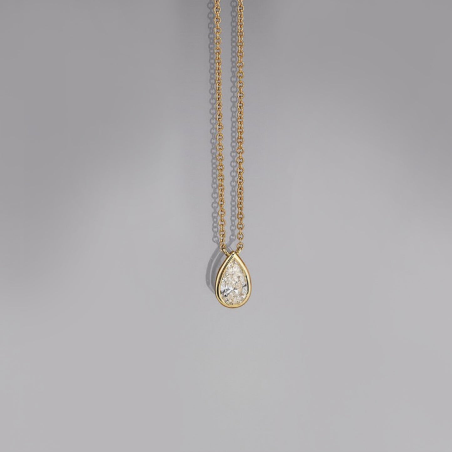 18K Gold-Plated Stainless Steel Pendant Necklace Style A One Size