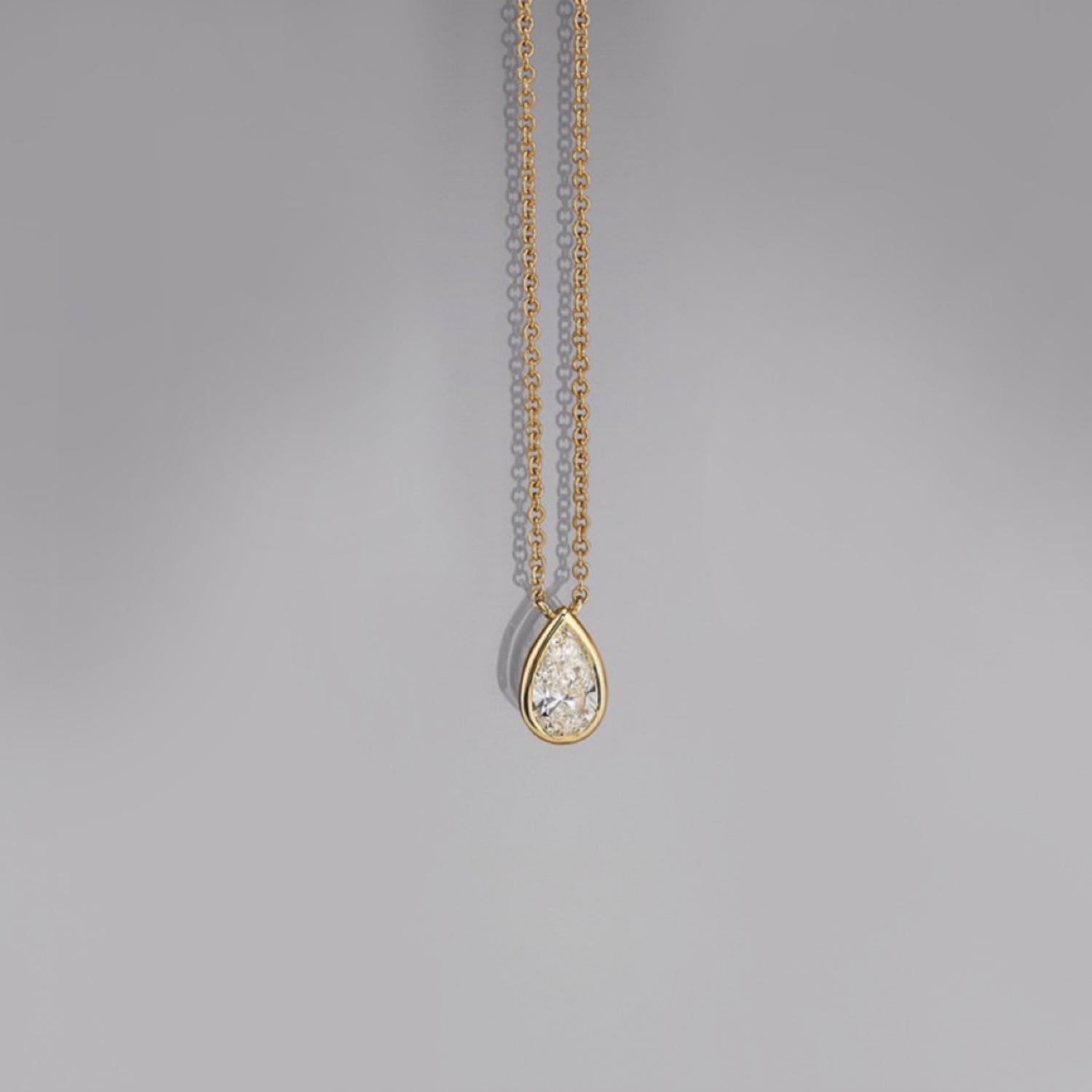 18K Gold-Plated Stainless Steel Pendant Necklace Style A One Size