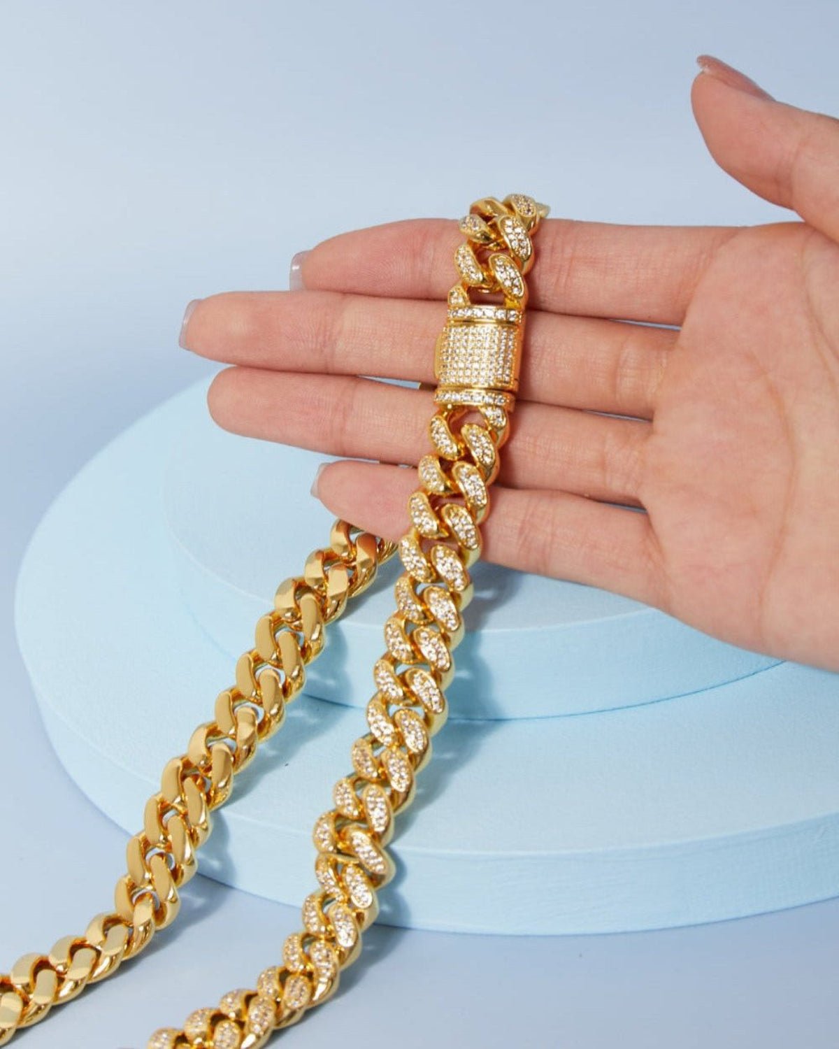 Best Trending Trendy Gold Diamond Chain Necklace Jewelry Gift on Sale for Women, Lady, Mother, Wife