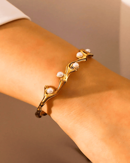 Best Trending Trendy Pearl Cuff Bracelet Jewelry Gift on Sale for Women, Lady, Mother, Wife