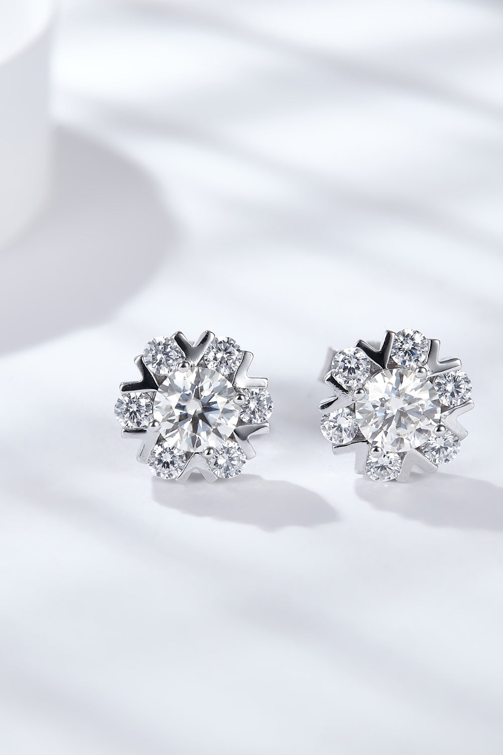 925 Sterling Silver Moissanite Stud Earrings.